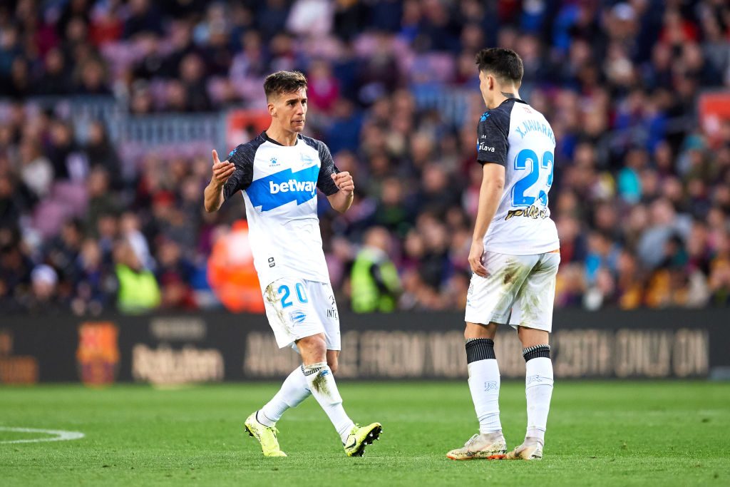 FC Barcelona v Deportivo Alaves  - La Liga