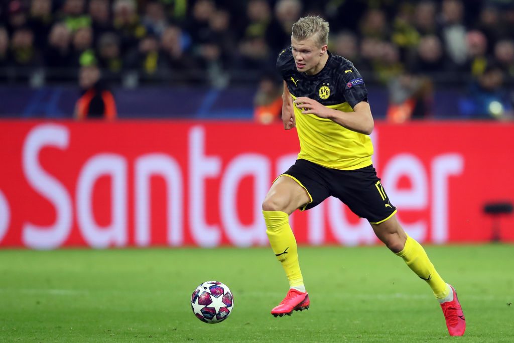 Borussia Dortmund v Paris Saint-Germain - UEFA Champions League Round of 16: First Leg