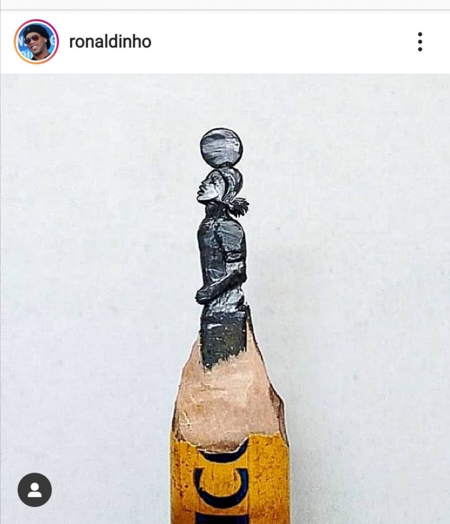 ronaldinho-matita