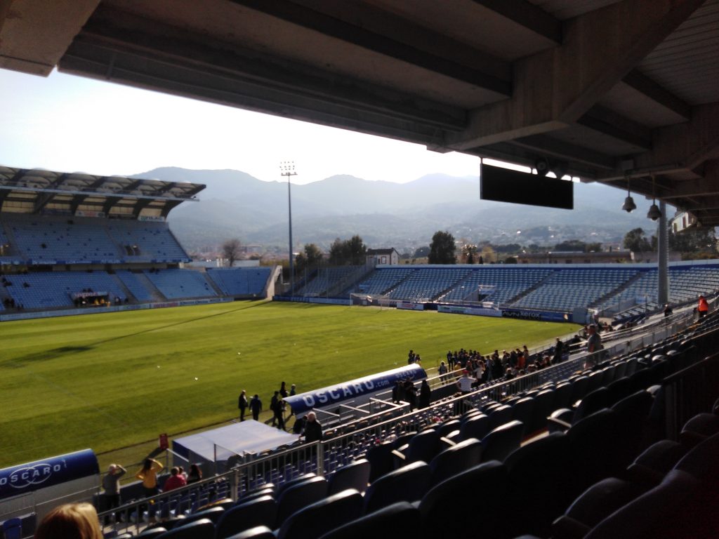 stade_armand_cesari_tribune_pierre-cahuzac