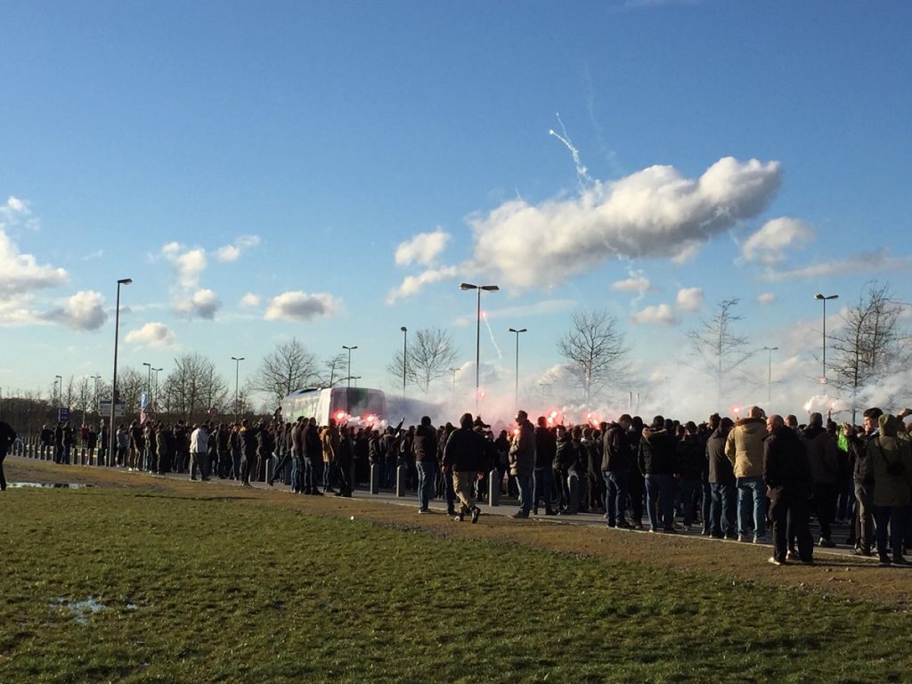 accoglienza-tifosi-gladbach-pre-derby