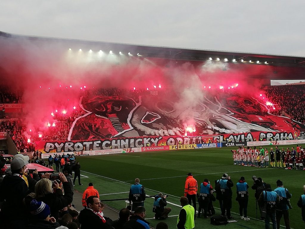 coreografia-derby-praga
