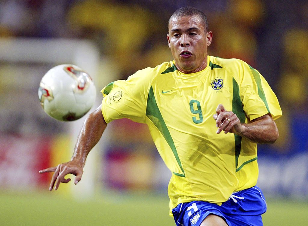 FUSSBALL : WM 2002 in JAPAN und KOREA , BRA - BEL 2:0