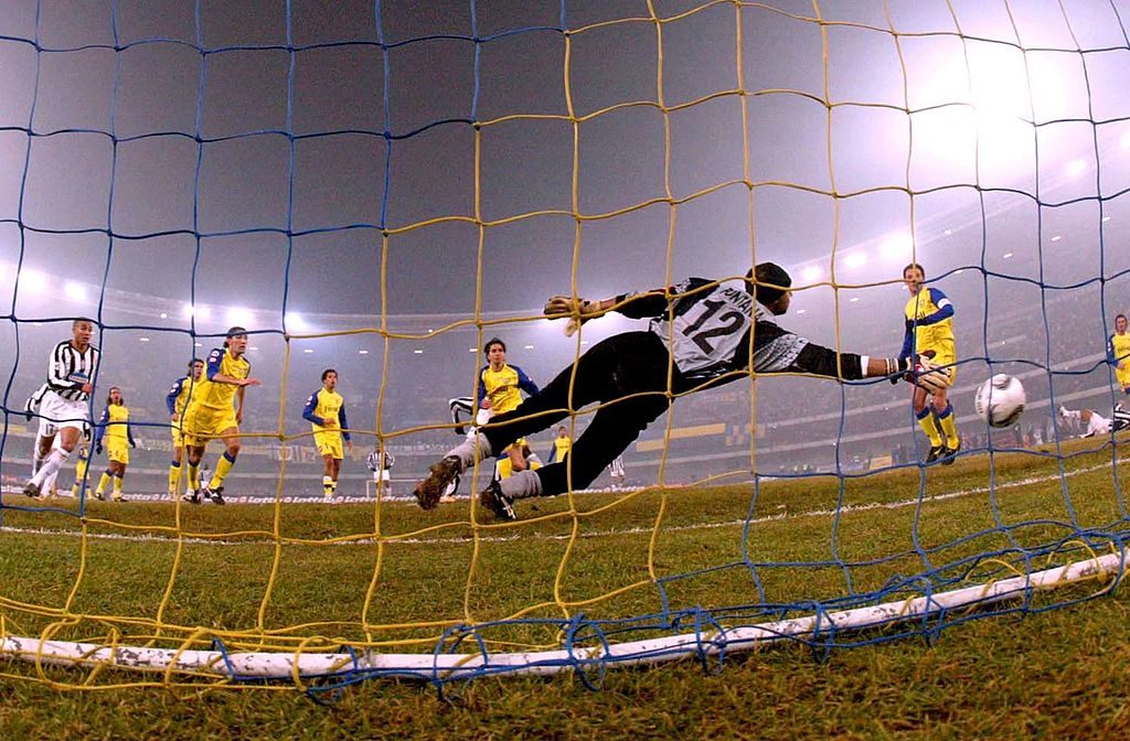 Chievo v Juventus