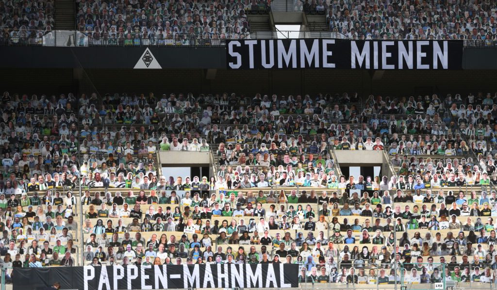 Borussia Moenchengladbach v Bayer 04 Leverkusen - Bundesliga
