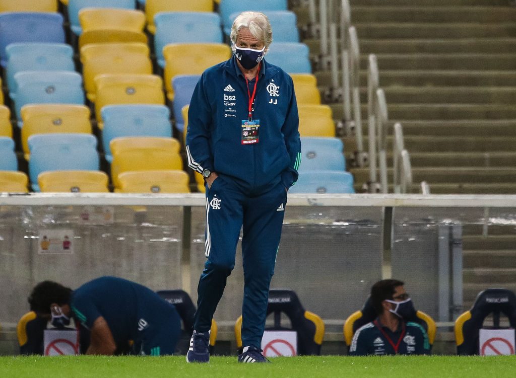 Flamengo v Bangu - Carioca State Championship