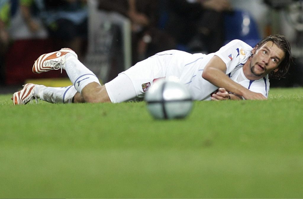 Fussball: EM 2004 in Portugal, CZE-DEN