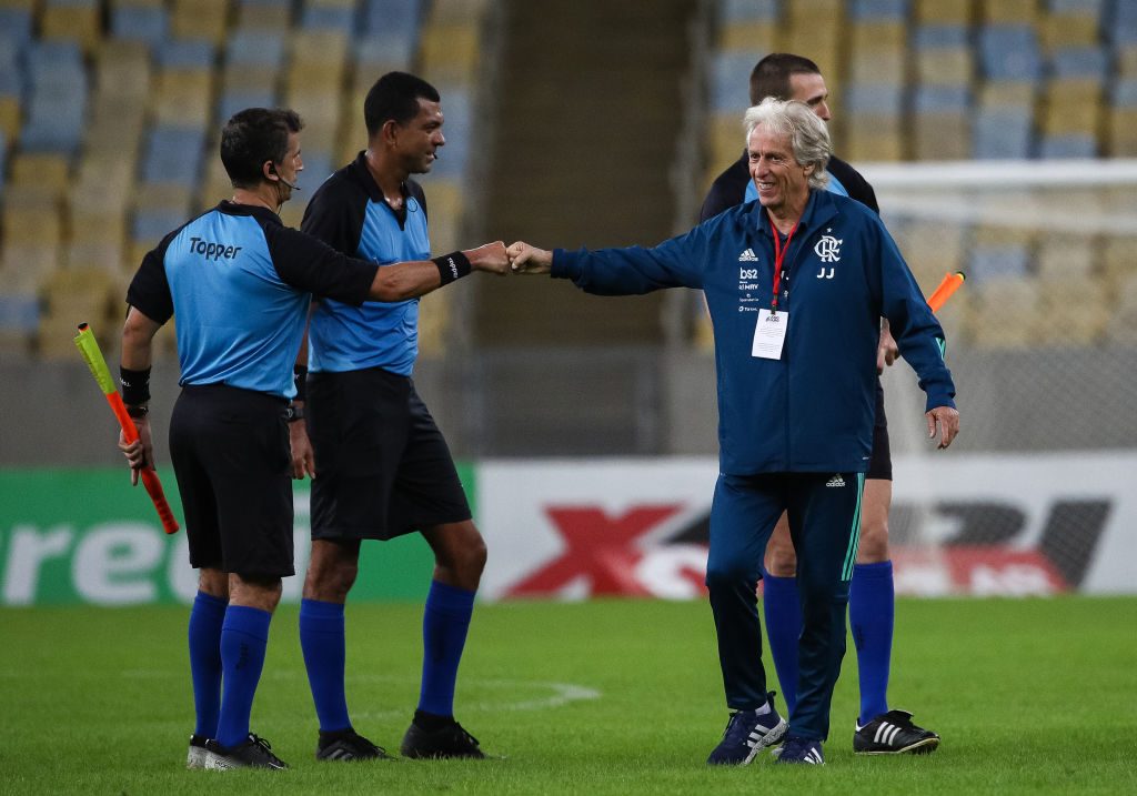 Flamengo v Bangu - Carioca State Championship