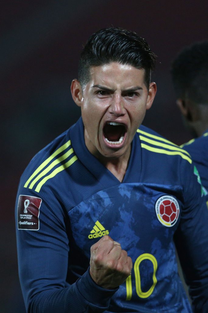 Chile v Colombia - South American Qualifiers for Qatar 2022