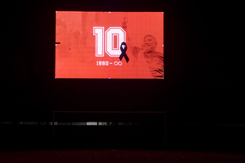 Argentinians Shocked By Sudden Death of Diego Maradona