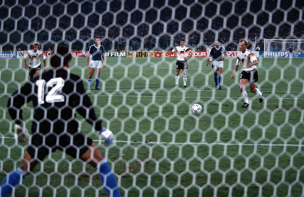 ITA: World Cup 1990 - Germany v Argentina