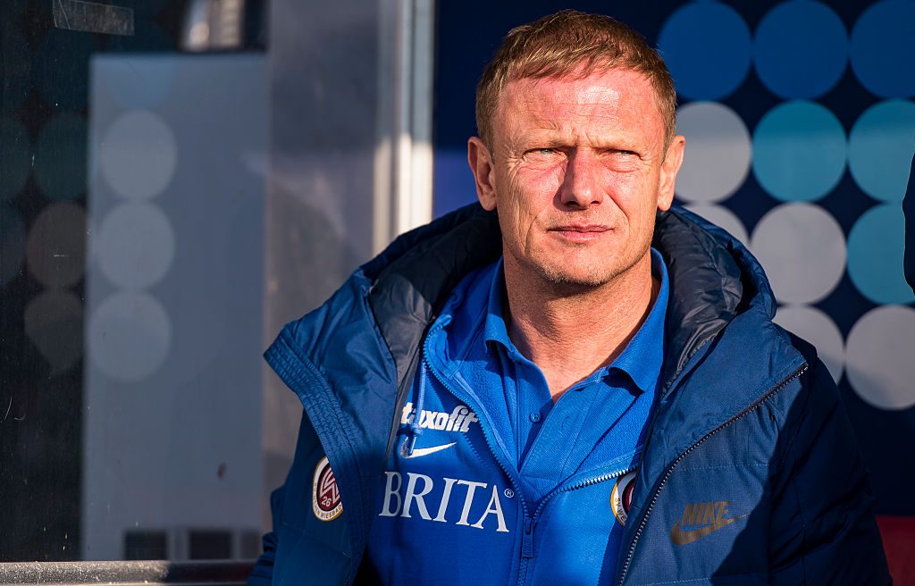 Wehen Wiesbaden v Hallescher FC - 3. Liga