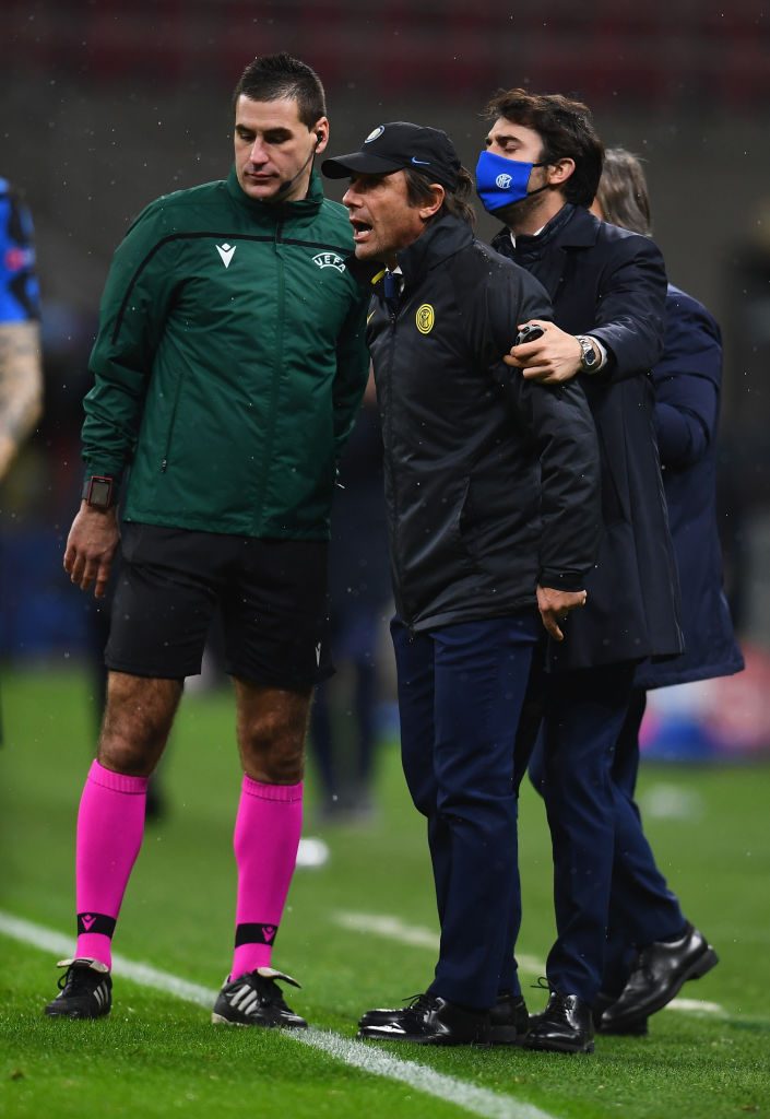 FC Internazionale v Shakhtar Donetsk: Group B - UEFA Champions League