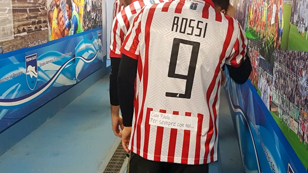 paolo-rossi-dedica-vicenza