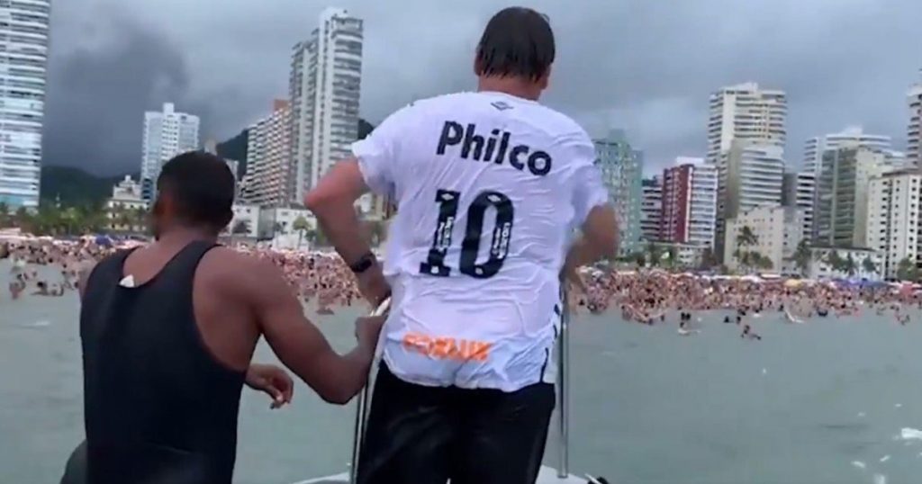 fc0e02af-692a-4ec4-a7bb-03de26e65fa2