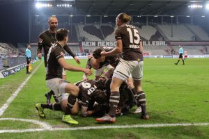 FC St. Pauli v Hamburger SV - Second Bundesliga