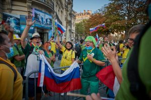 Tour de France Paris Finish Line Fans