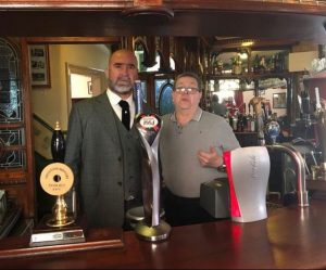 0_Eric-Cantona-pub-2