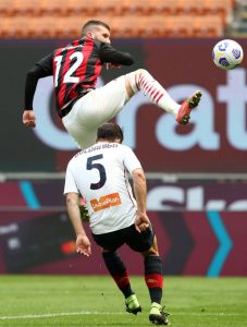 AC Milan  v Genoa CFC - Serie A