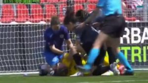 larque--en-el-desmayo-que-sufrio-durante-el-atletico-rayo-de-la-primera-division-femenina-2020-21--captura-vamos