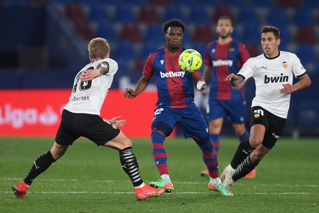 Levante UD v Valencia CF - La Liga Santander
