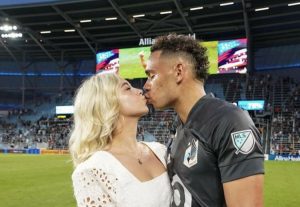 30d55a78-59bc-42d3-8951-34182a272b49