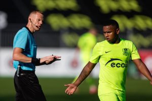 ecf651fe-58f6-413d-ab6d-b3682665859d