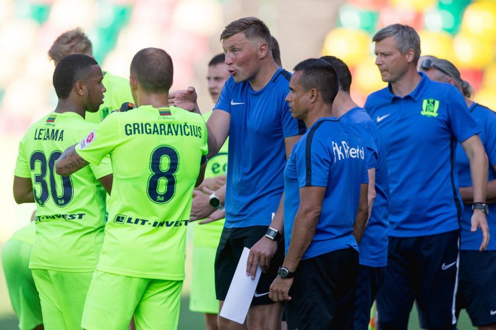 97596fef-1a4e-4237-b2bc-78bd977fb683