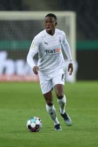 Borussia Mönchengladbach v Borussia Dortmund - DFB Cup: Quarter Final