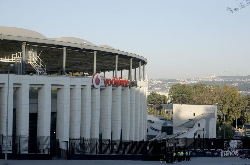 Besiktas v Wolverhampton Wanderers: Group K - UEFA Europa League
