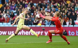 Aston Villa Women v Arsenal Women - Barclays FA Women's Super League