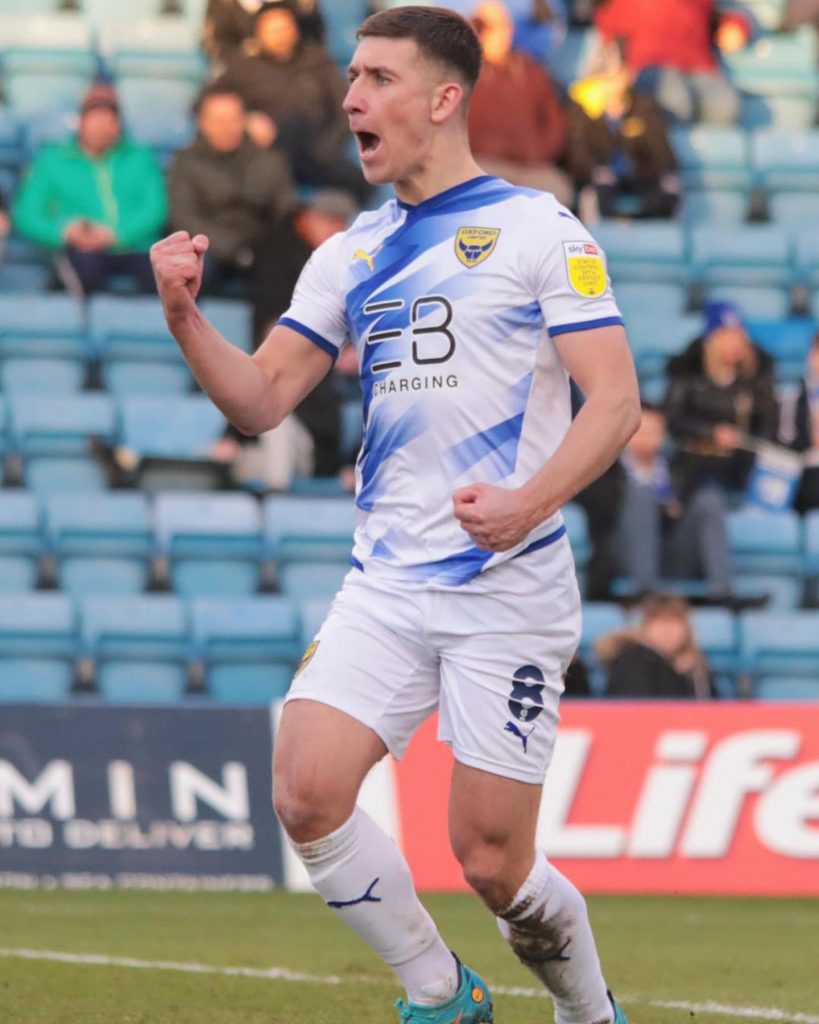 8142F8B7-3E21-47F3-952D-CFF3F58ACC2F