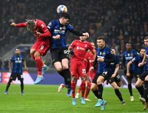 FC Internazionale v Liverpool FC: Round Of Sixteen Leg One - UEFA Champions League