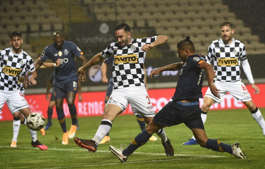 Adil Rami al Boavista - Photo by Facebook.com