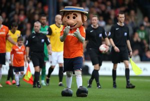 Luton Town v Northampton Town - Sky Bet League Two