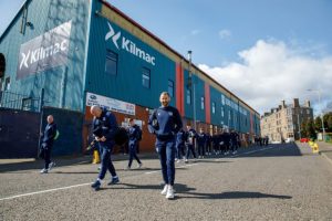 KSmi_Dundee_Derby_Fans-2_43717944-2wa056gfi-768x512