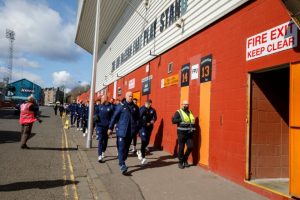 KSmi_Dundee_Derby_Fans-4_43717947-1l6uaga7s-768x512