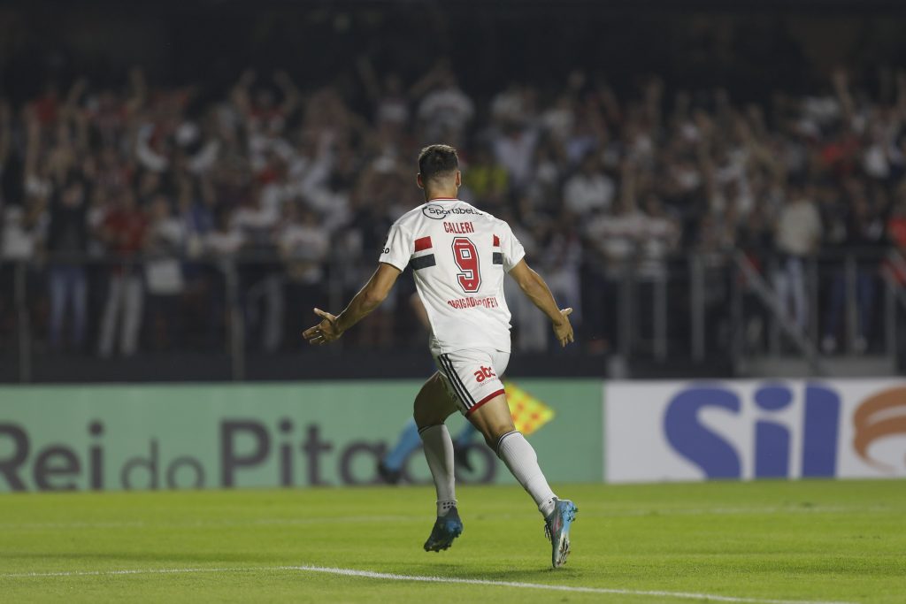 Sao Paulo v Santos - Brasileirao 2022