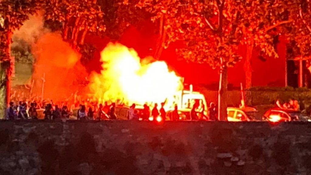 La Samp vince e festeggia: le esequie del Genoa