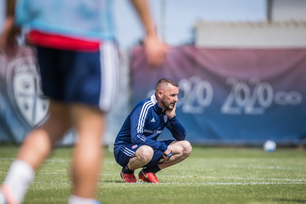 C9D10CE1-1588-4590-AA2D-29F95B8D7CCE