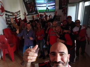 TIFOSI MILANISTI E INTERISTI IN TUTTA ITALIA