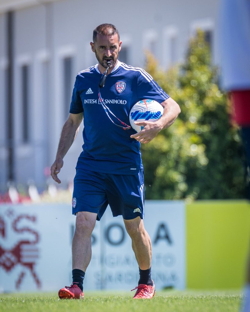 7F466A76-E3FE-4C99-A4E2-4176E2FA3BBB