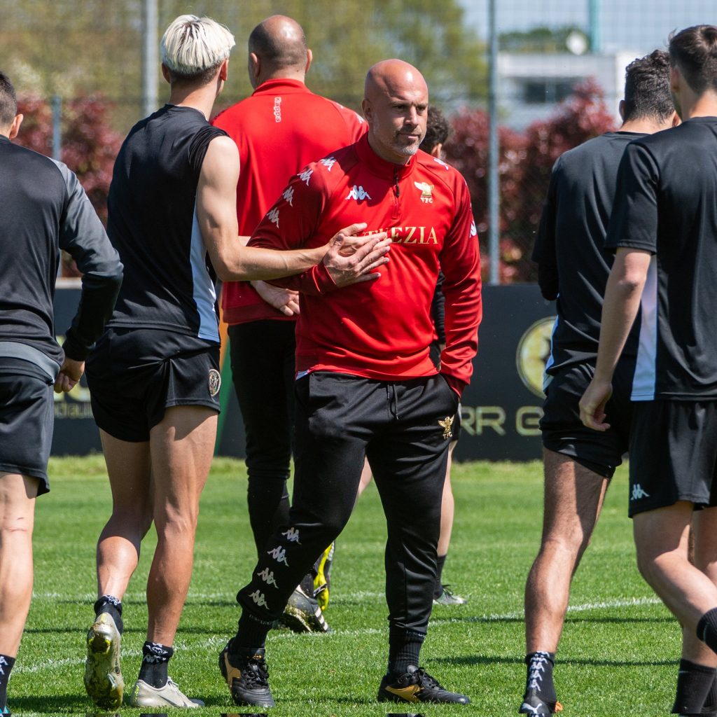 2840D4CC-E5EB-4252-AB7C-A259A7F11ACF