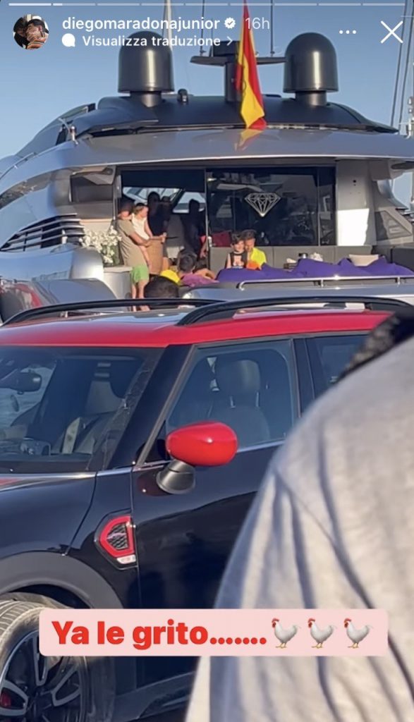 07C66A0D-03CC-423A-8257-7452B1FCCDBE