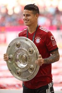 FC Bayern Muenchen v VfB Stuttgart - Bundesliga