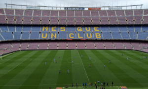 QUATTRO AMICI IN CAMPO A BARCELLONA