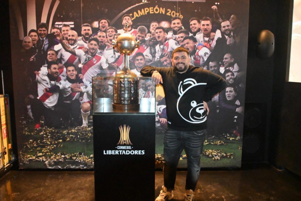 AF84C8A8-D696-4548-80E9-07A94B772FCC