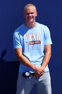 Manchester City Present New Summer Signings