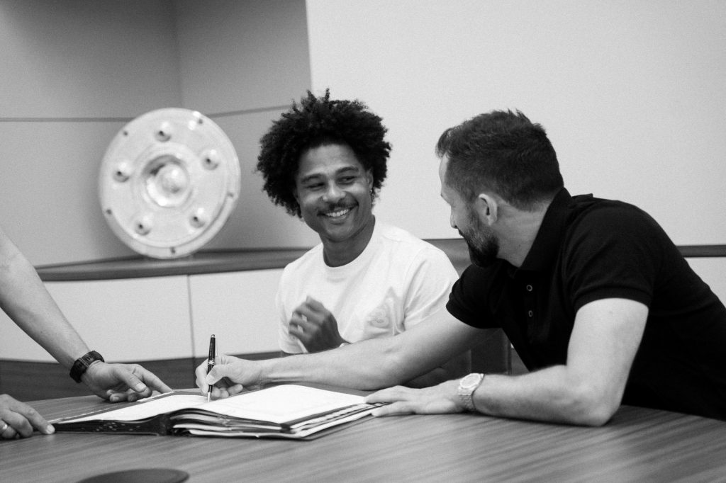 GNABRY RINNOVO BAYERN