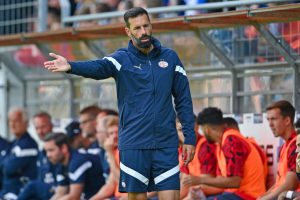 DSC Arminia Bielefeld v PSV Eindhoven - Pre-Season Test Match